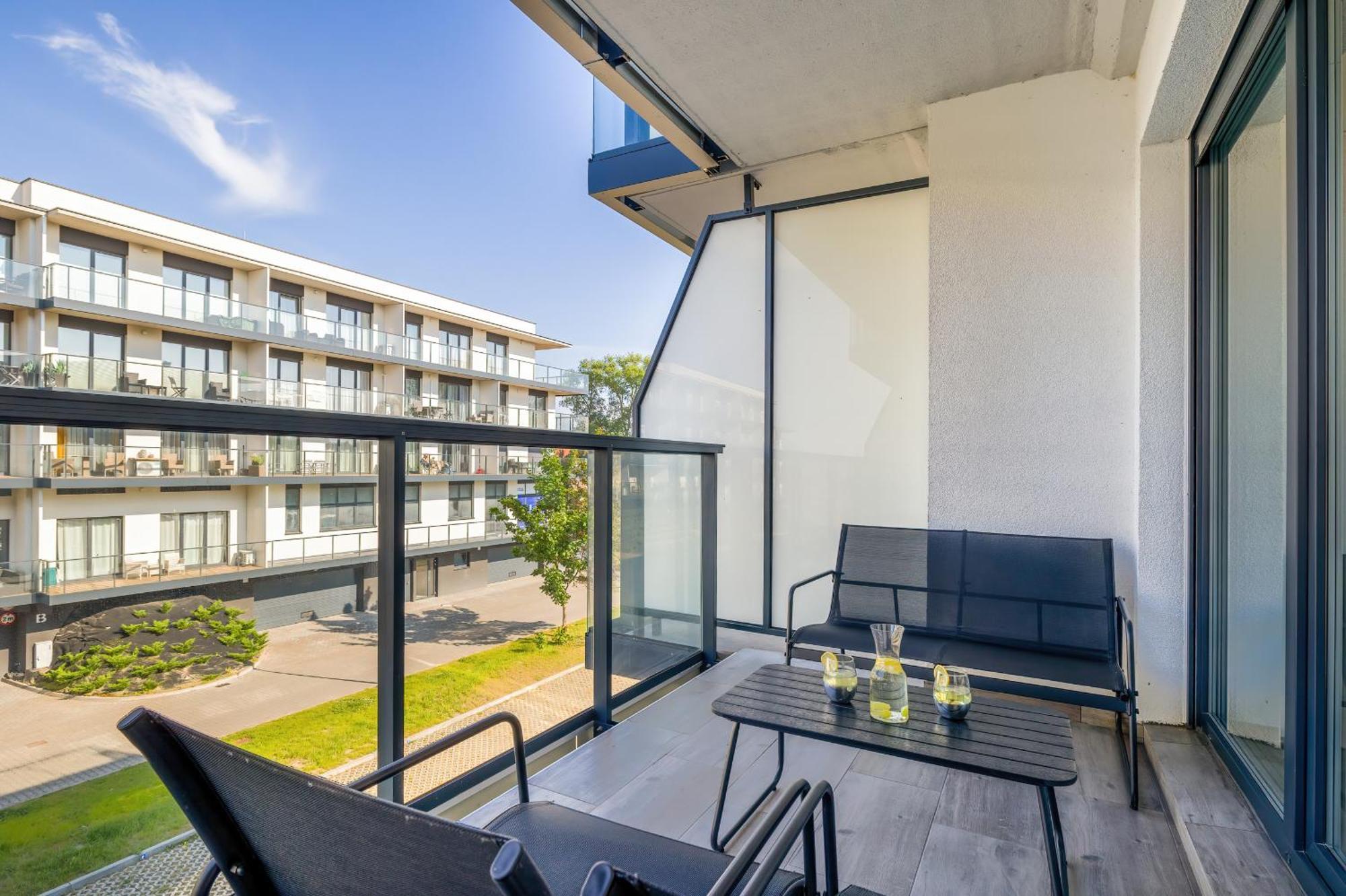 Exclusive Apartments Porta Mare Marina - Swimming Pool & Sauna By Renters Prestige Dziwnow Exterior photo